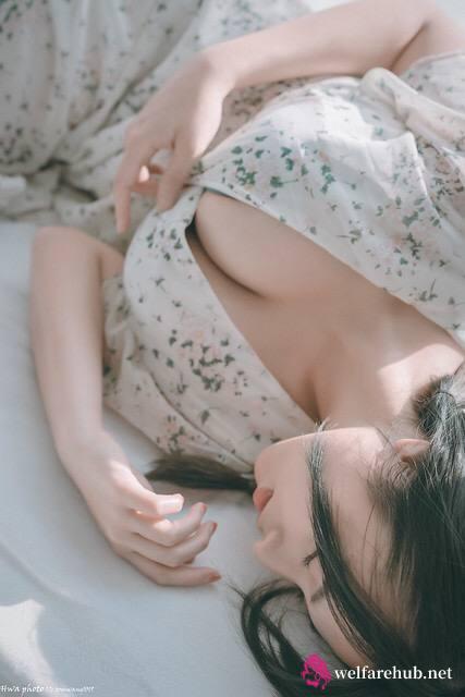 前华为高颜值hr入职京东做主播！杭州萧山田利峰服装店